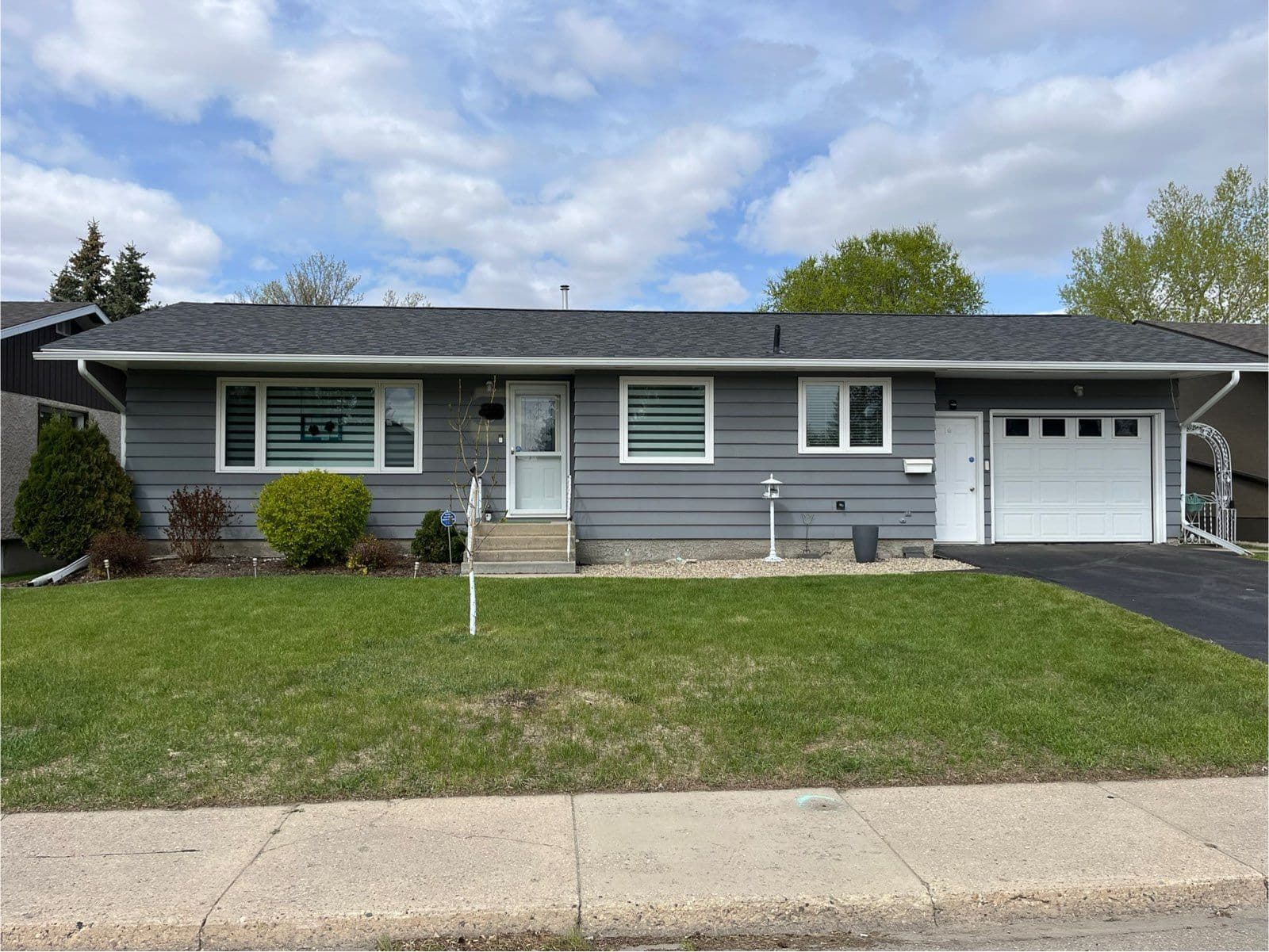 Project Bold Roofing Transformation with Williamsburg Gray image